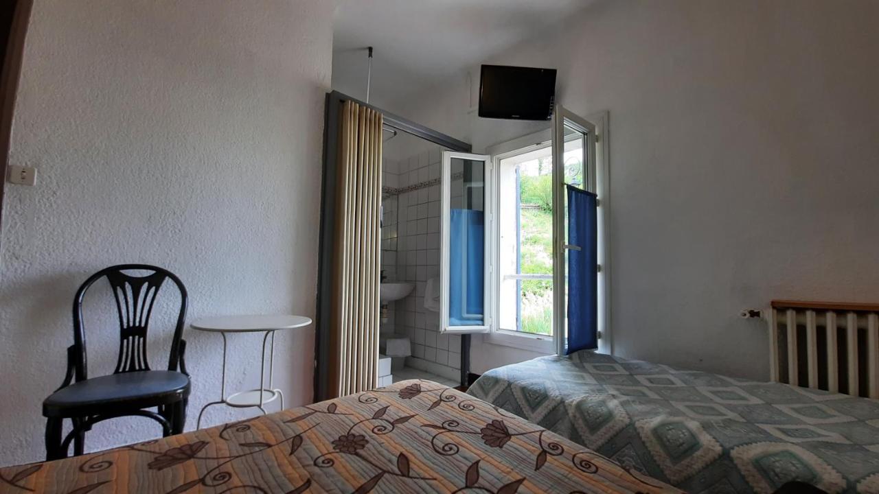 Hotel Du Chateau Bagian luar foto